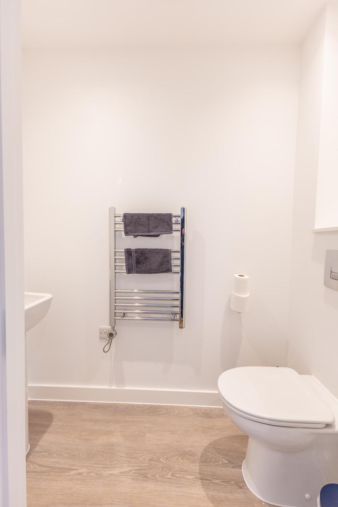 Stunning Modern 3 Bedroom Townhouse - Perfect Getaway Manchester Exteriör bild