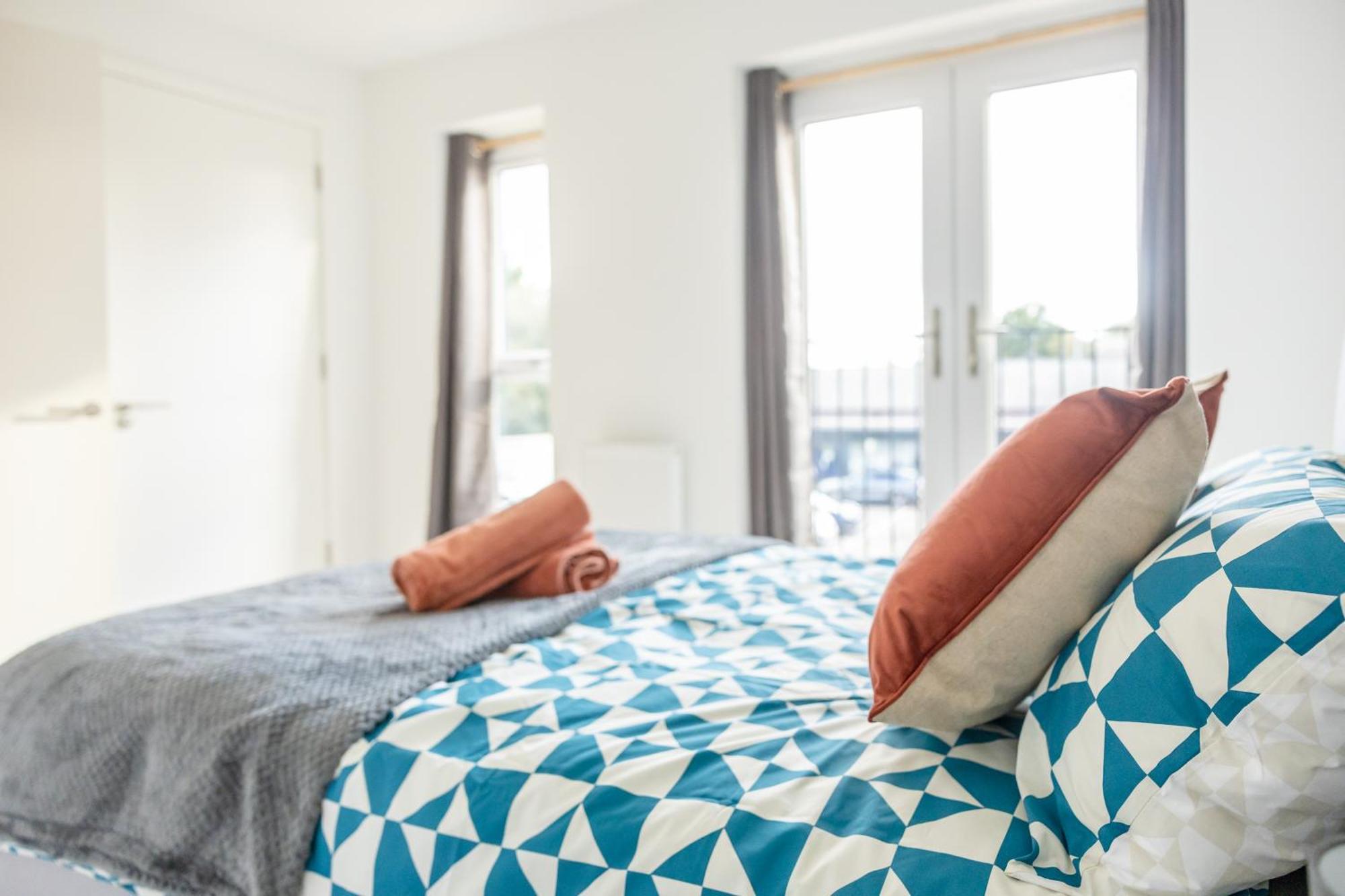 Stunning Modern 3 Bedroom Townhouse - Perfect Getaway Manchester Exteriör bild