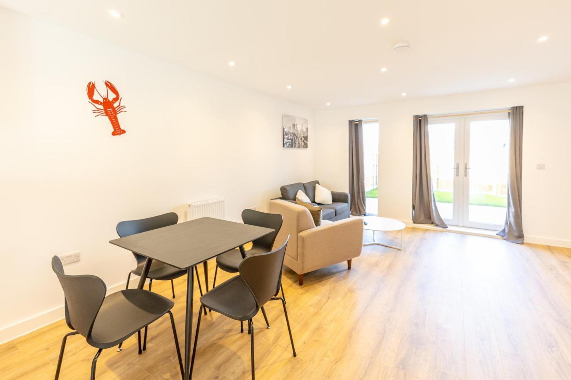Stunning Modern 3 Bedroom Townhouse - Perfect Getaway Manchester Exteriör bild